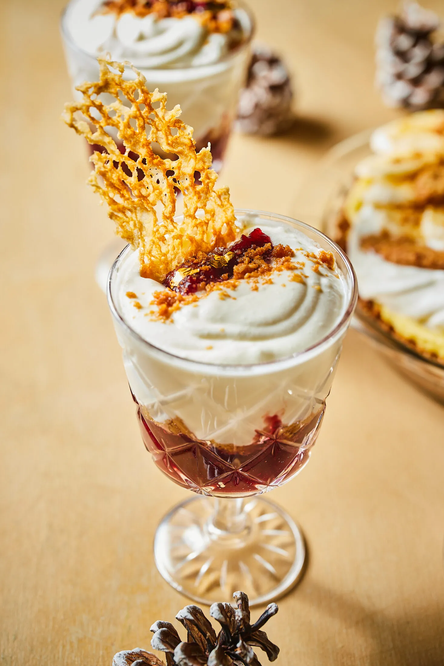 pezsgos-syllabub-vorosboros-meggykompottal