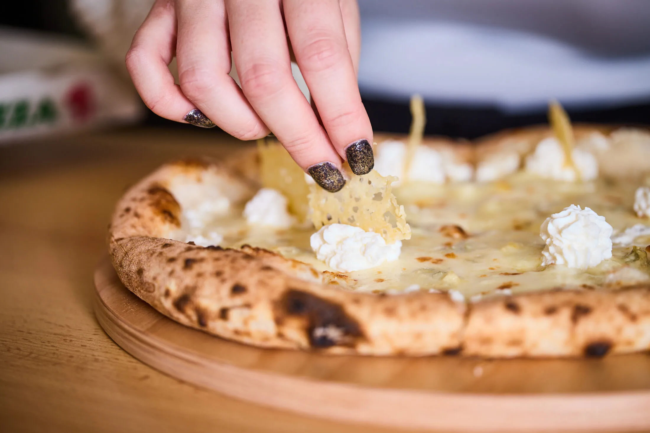 Pizza Palota Jászberény cinque formaggi