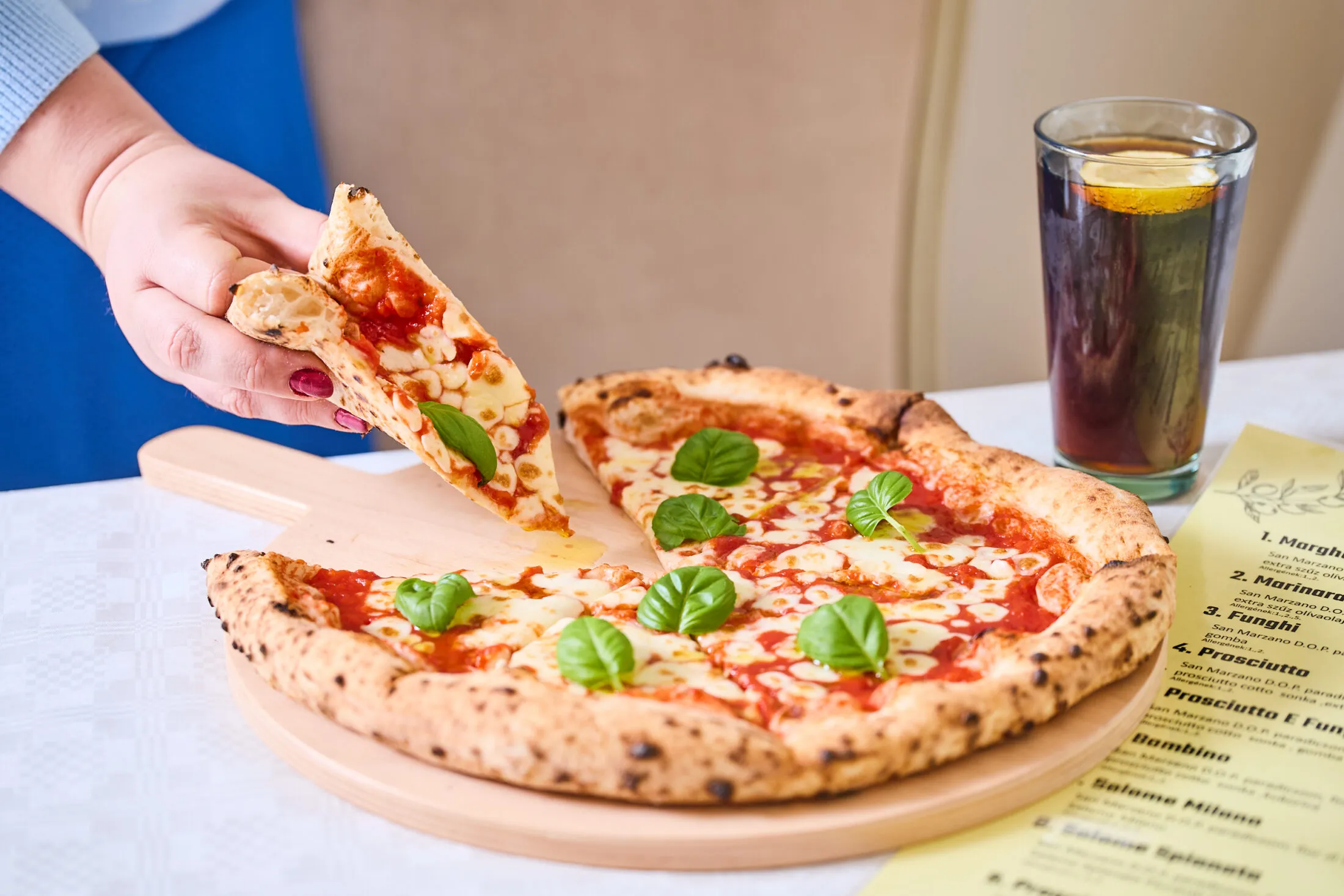 Pizza Palota Jászberény margherita