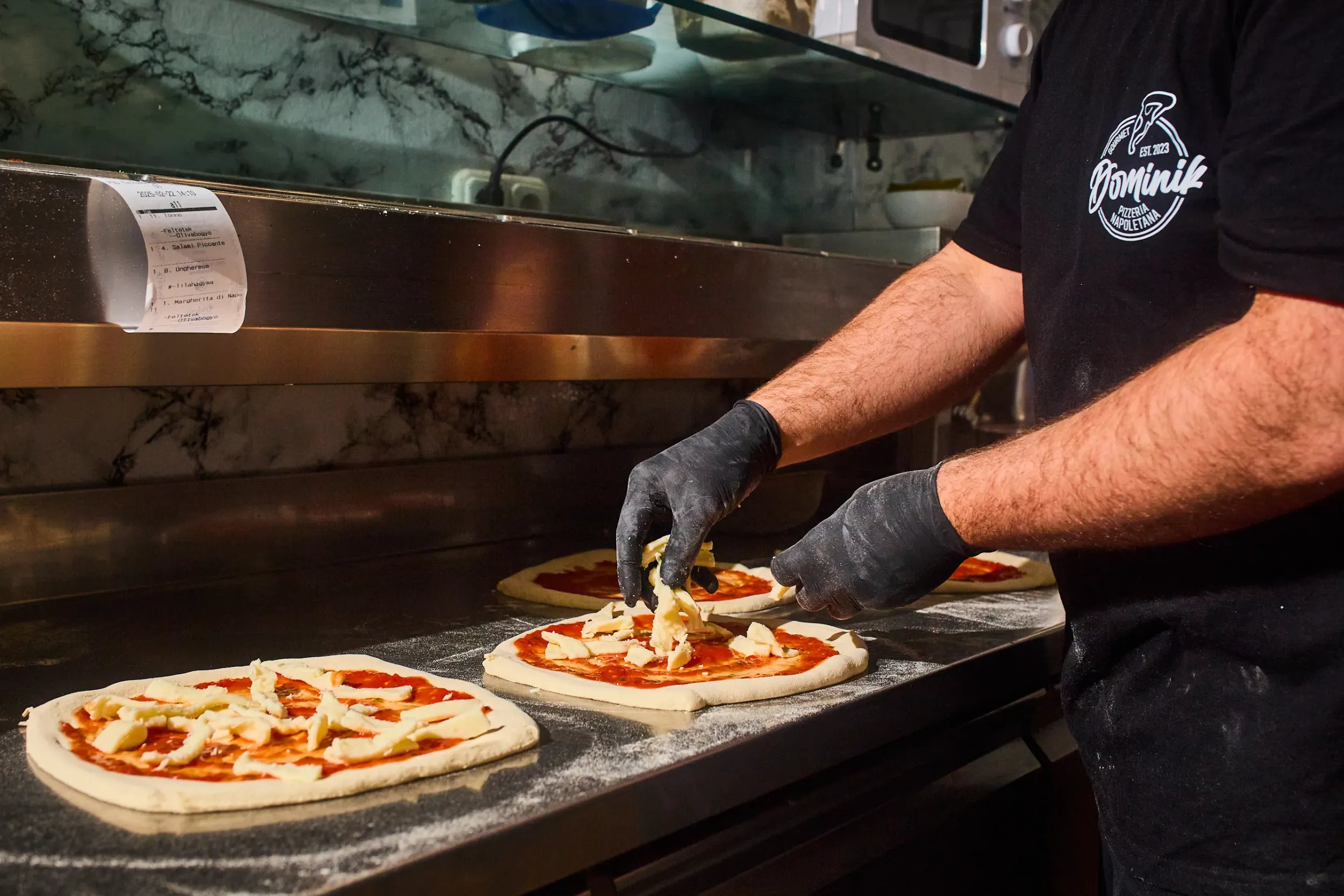 Pizzeria Dominik Napoletana Kőszeg pizza