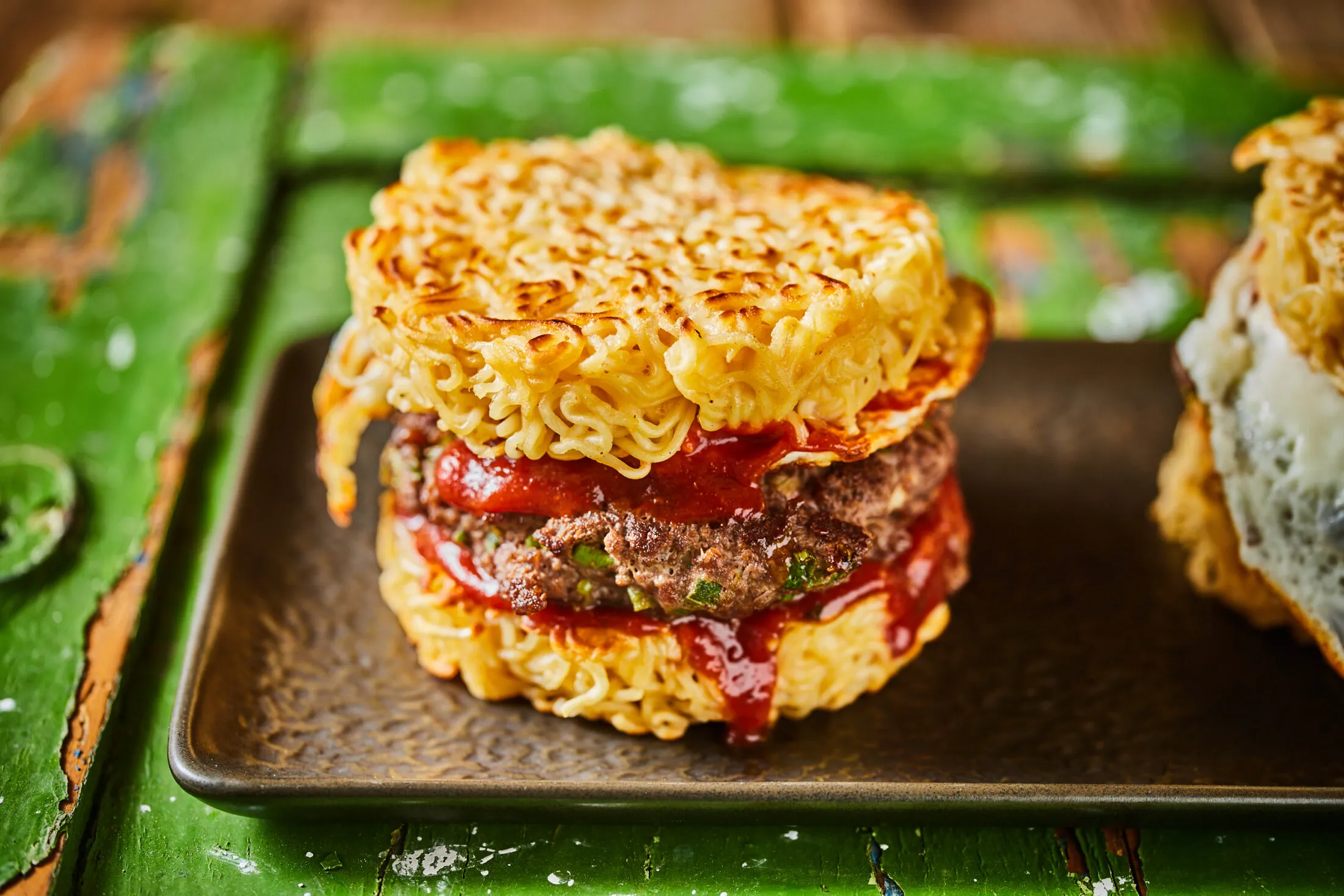 ramen-burger-2