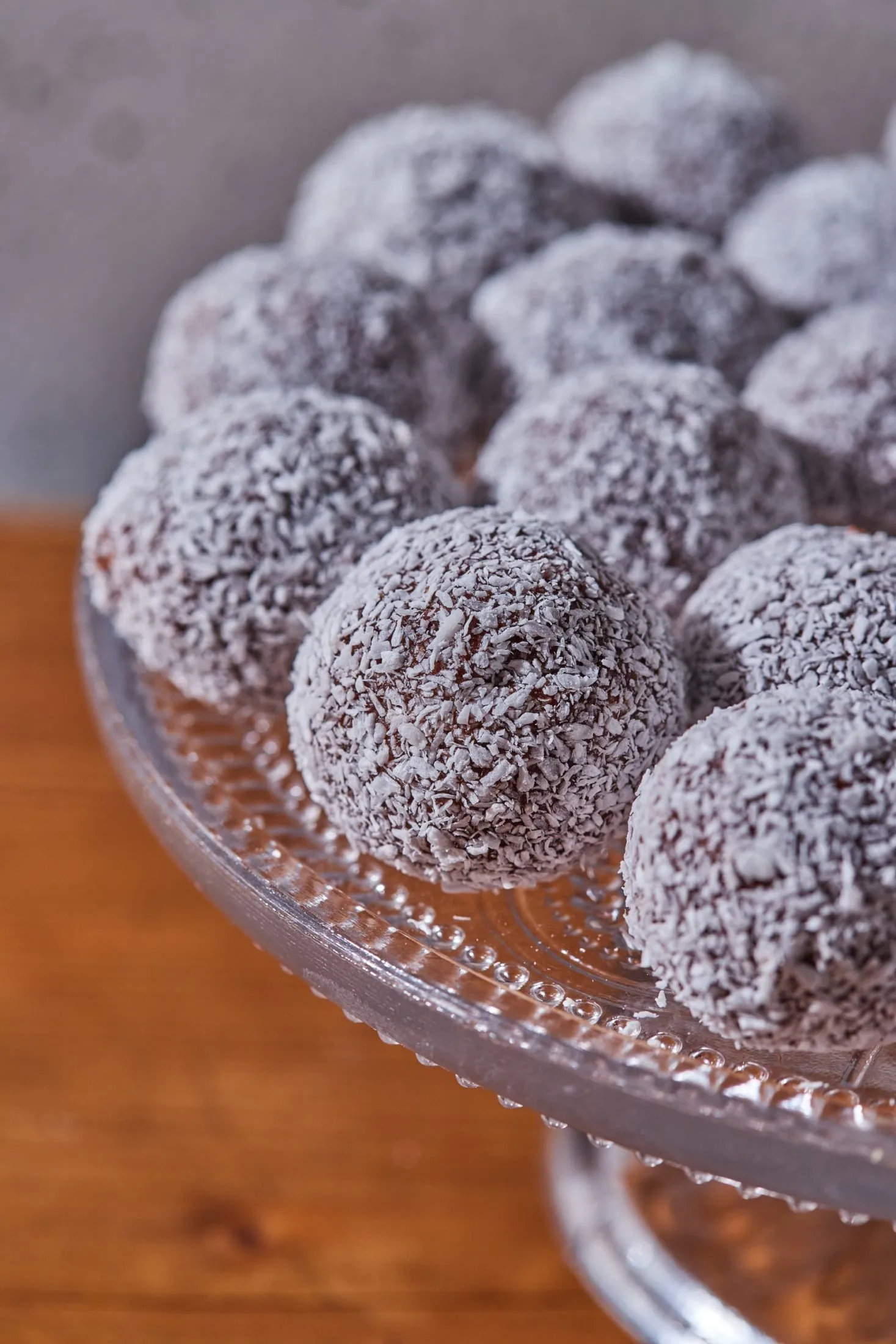 retró kókuszgolyó recept, kokuszgolyo, klasszikus kókuszgolyó, kokuszgolyo recept