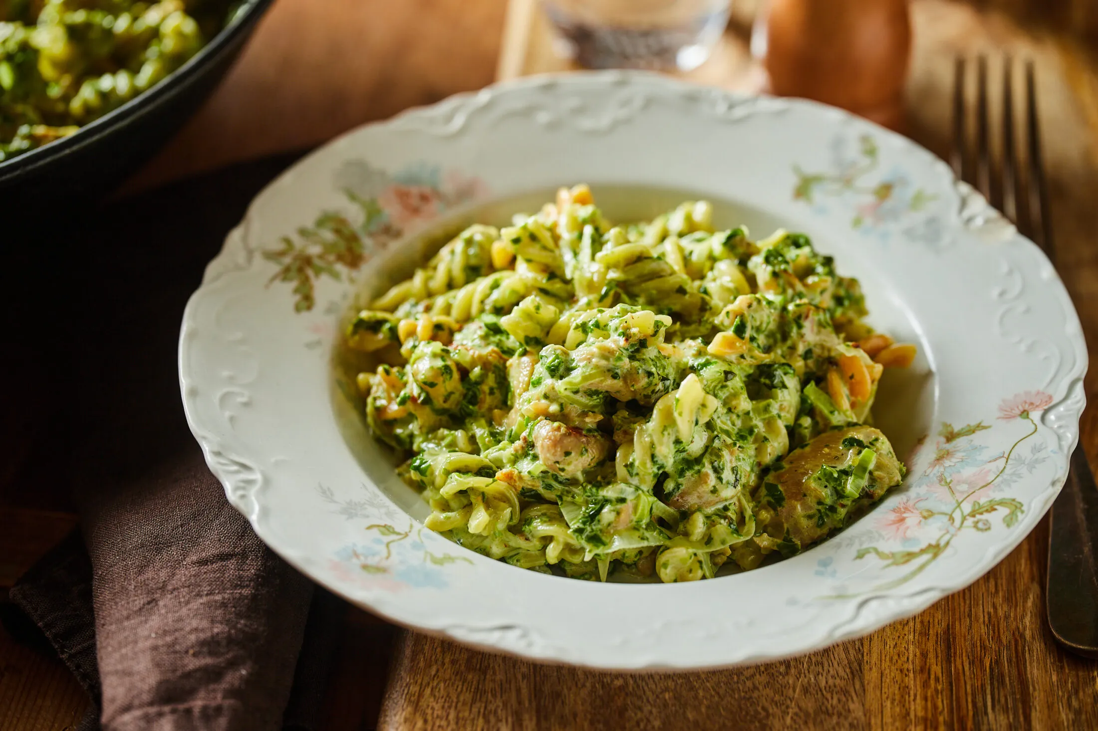 sajtkremes-csirkecombos-fusilli-spenottal-1