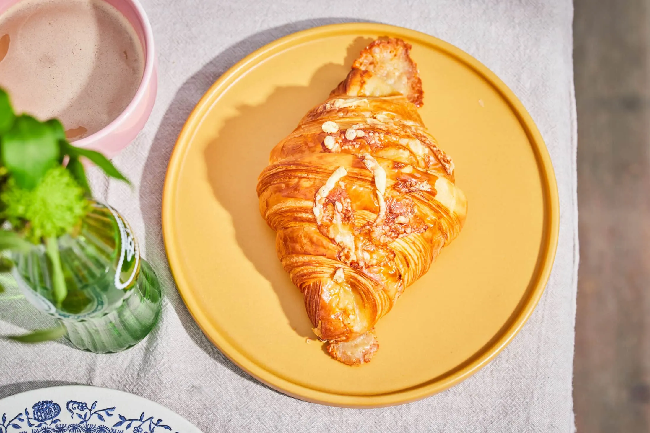 sajtos-croissant-budapesten (9)