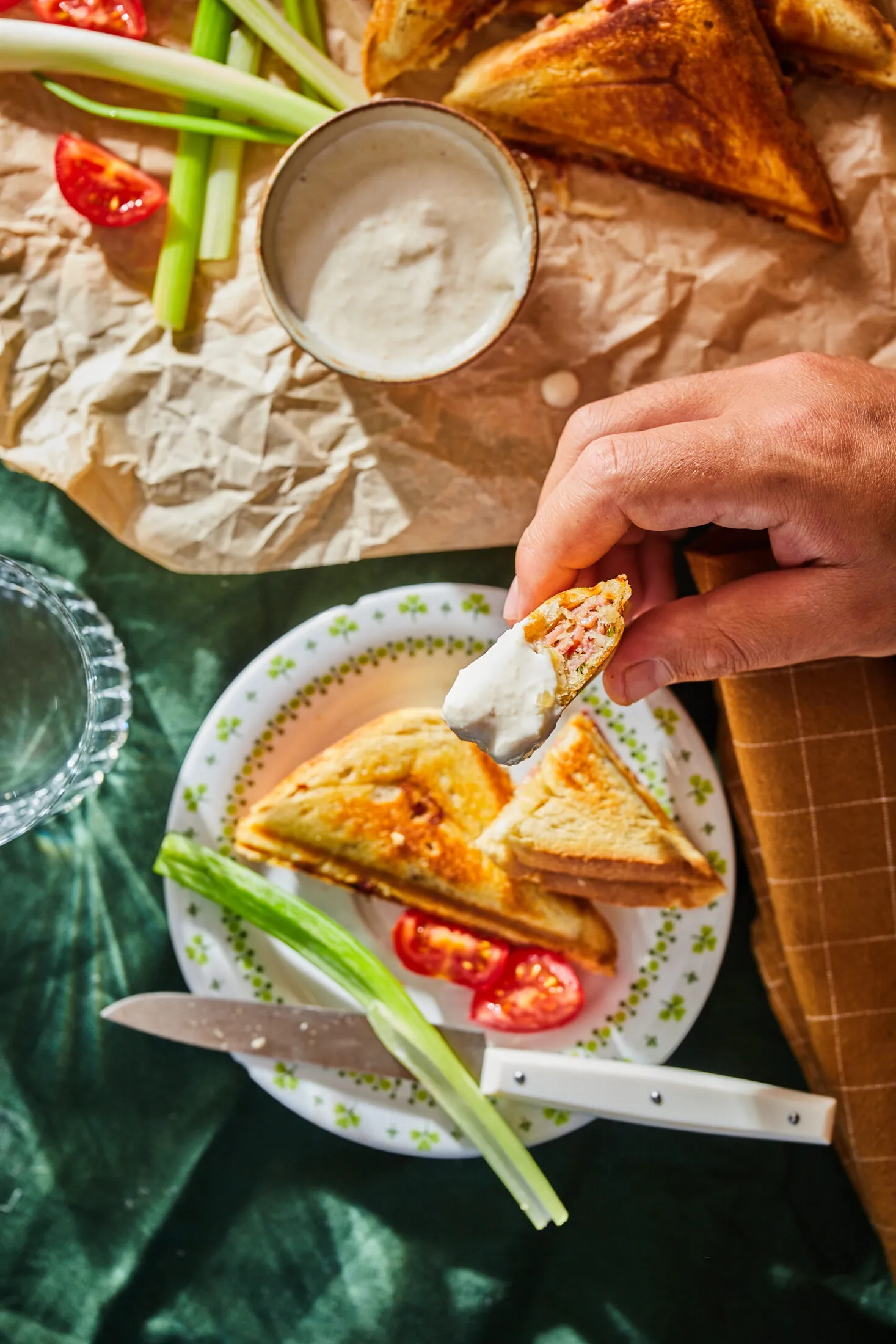 savanyu-kaposztas-fustolt-tarjas-melegszendvics-recept-1