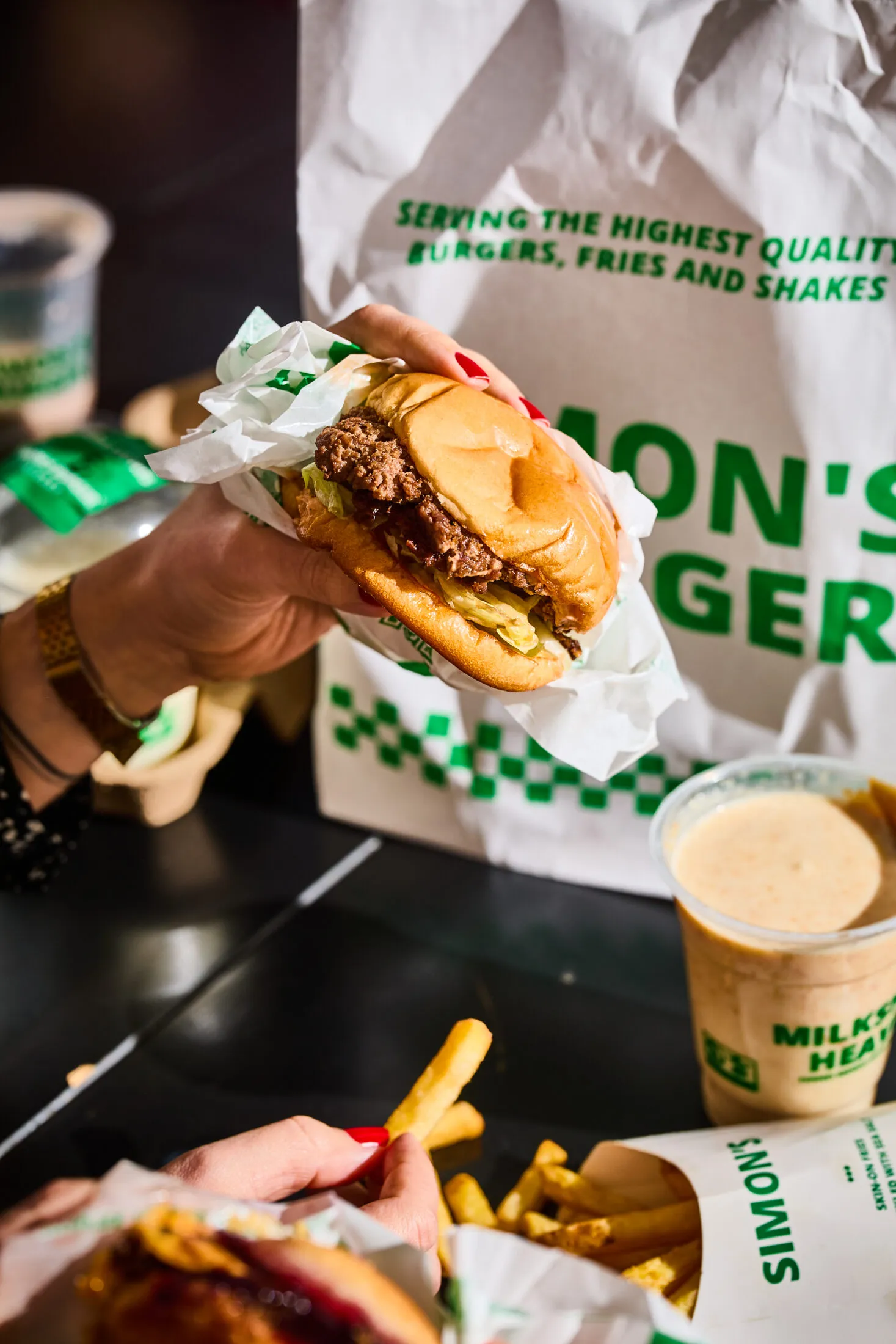 Simon's Burger hamburgermenü