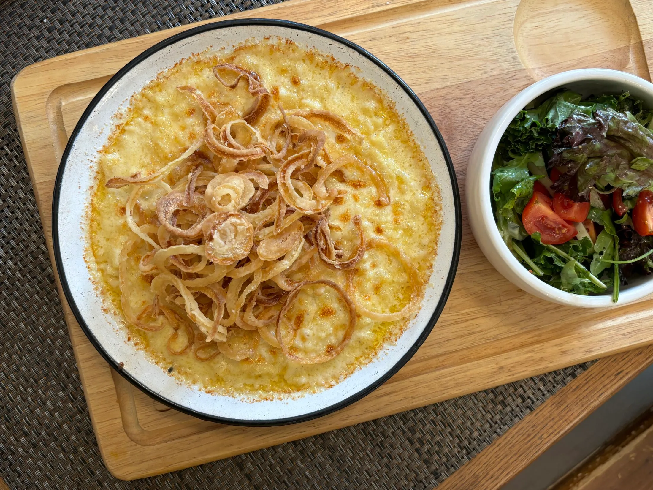 Käsespätzle a Stube étterem kínálatából