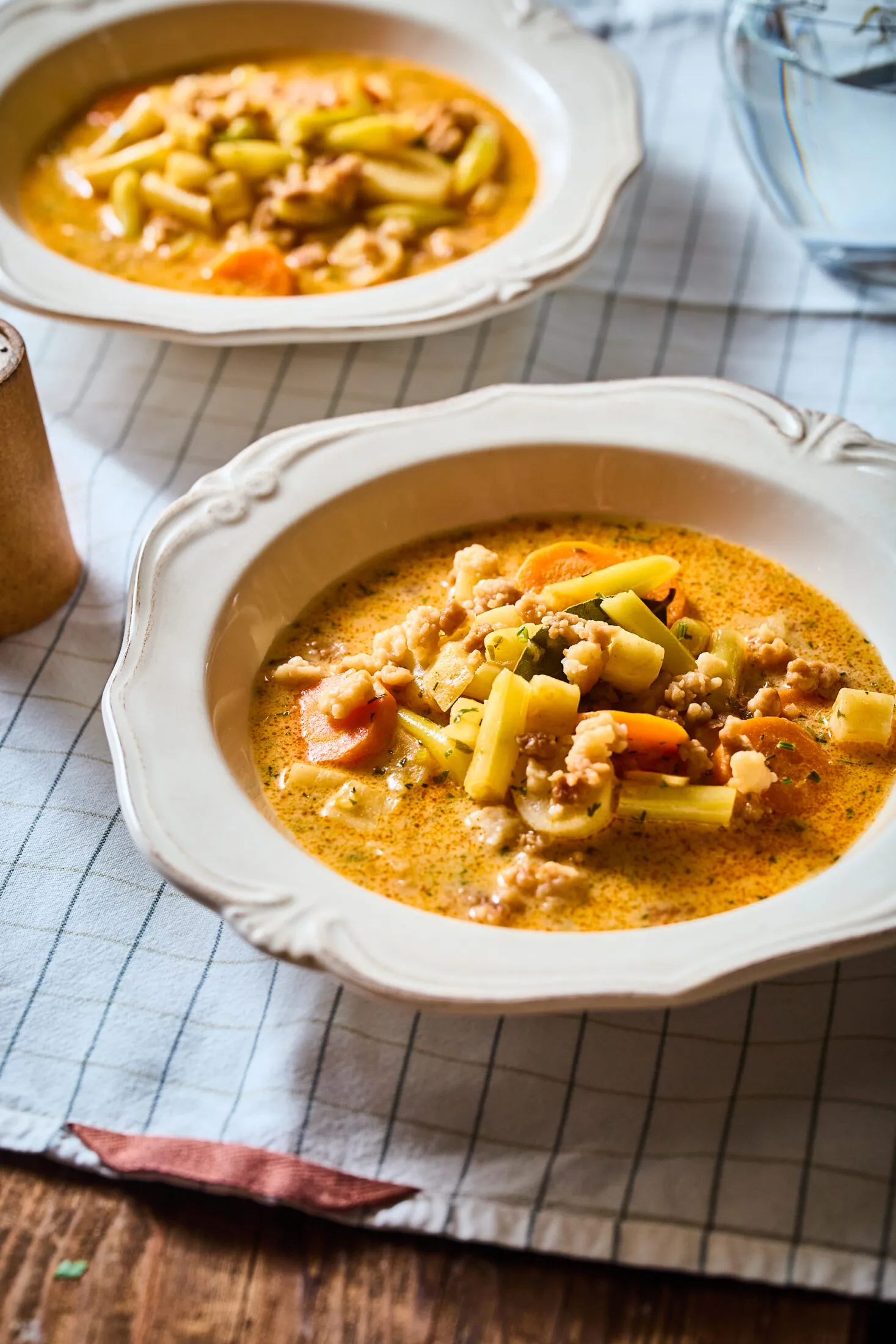 Tarhonyás zöldbableves recept sok zöldséggel