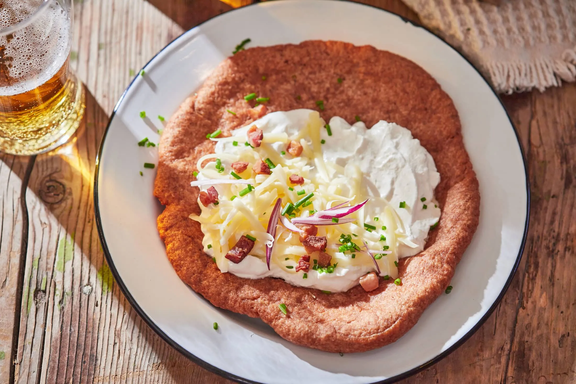 teljes-kiorlesu-langos