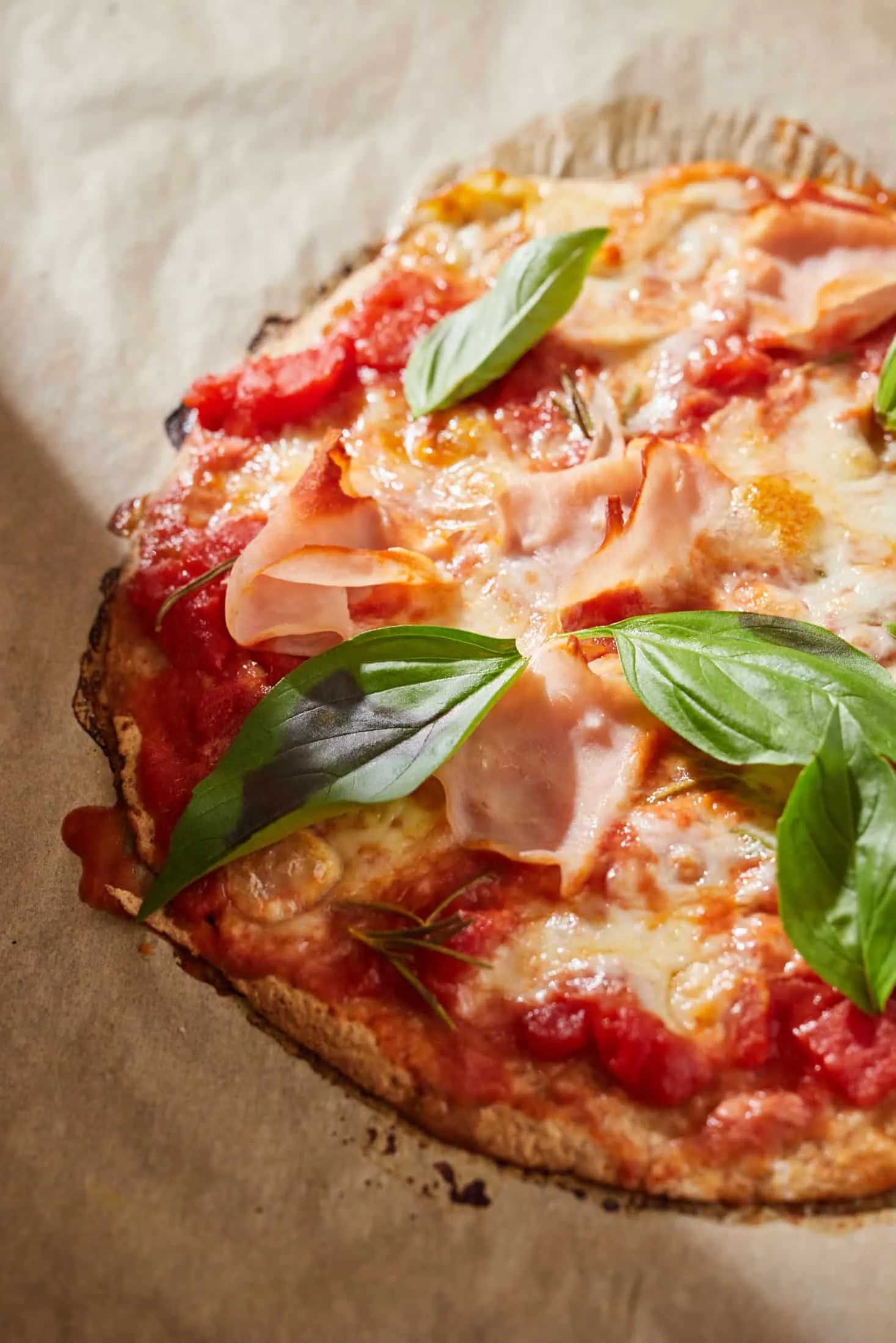 Teljes kiőrlésű tortillapizza