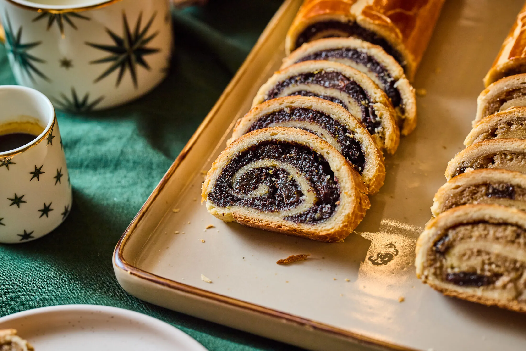 tökéletes márványos bejgli, bejgli recept, omlós bejgli, kelt tésztás bejgli