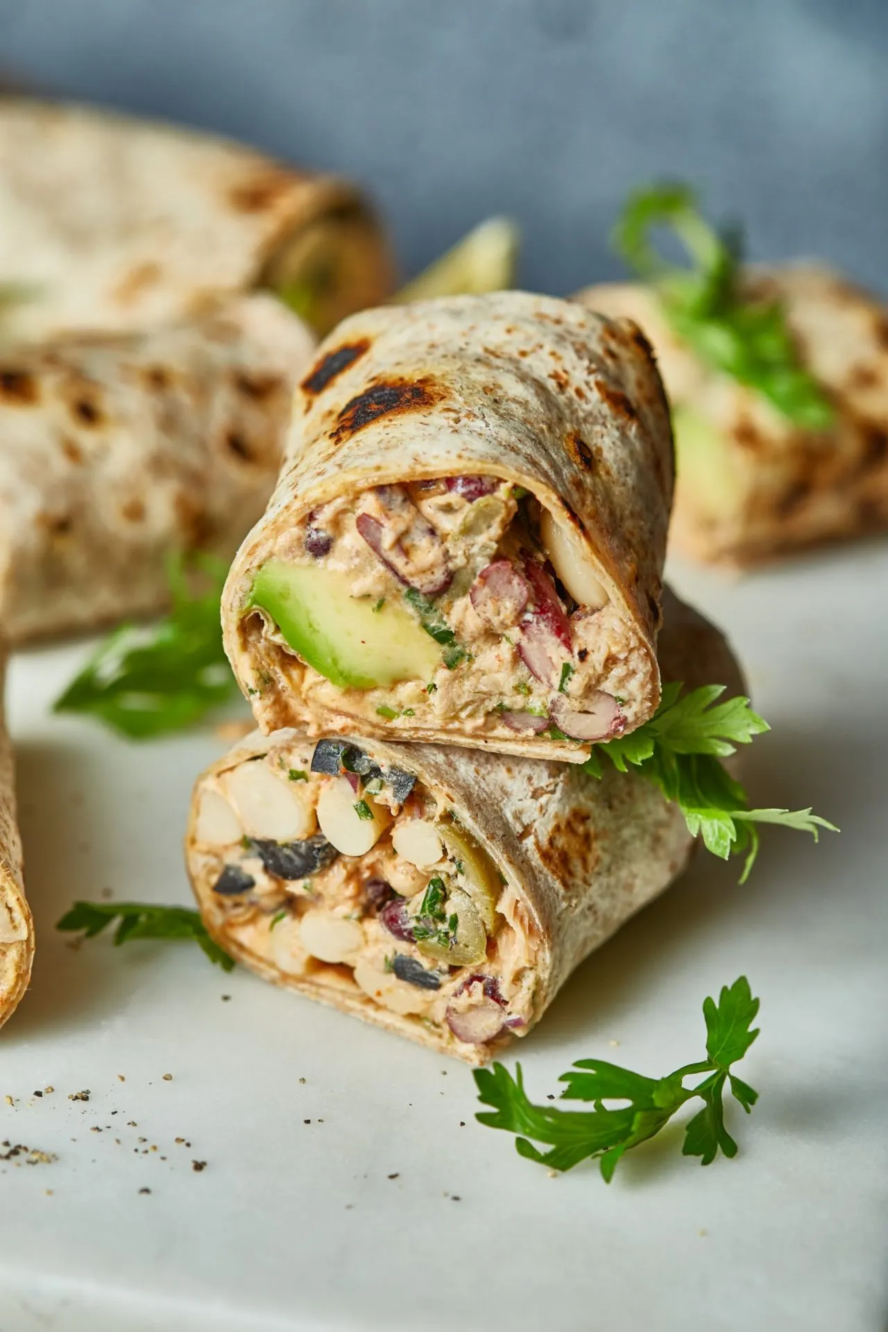 Tonhalas wrap pikáns joghurtos öntettel