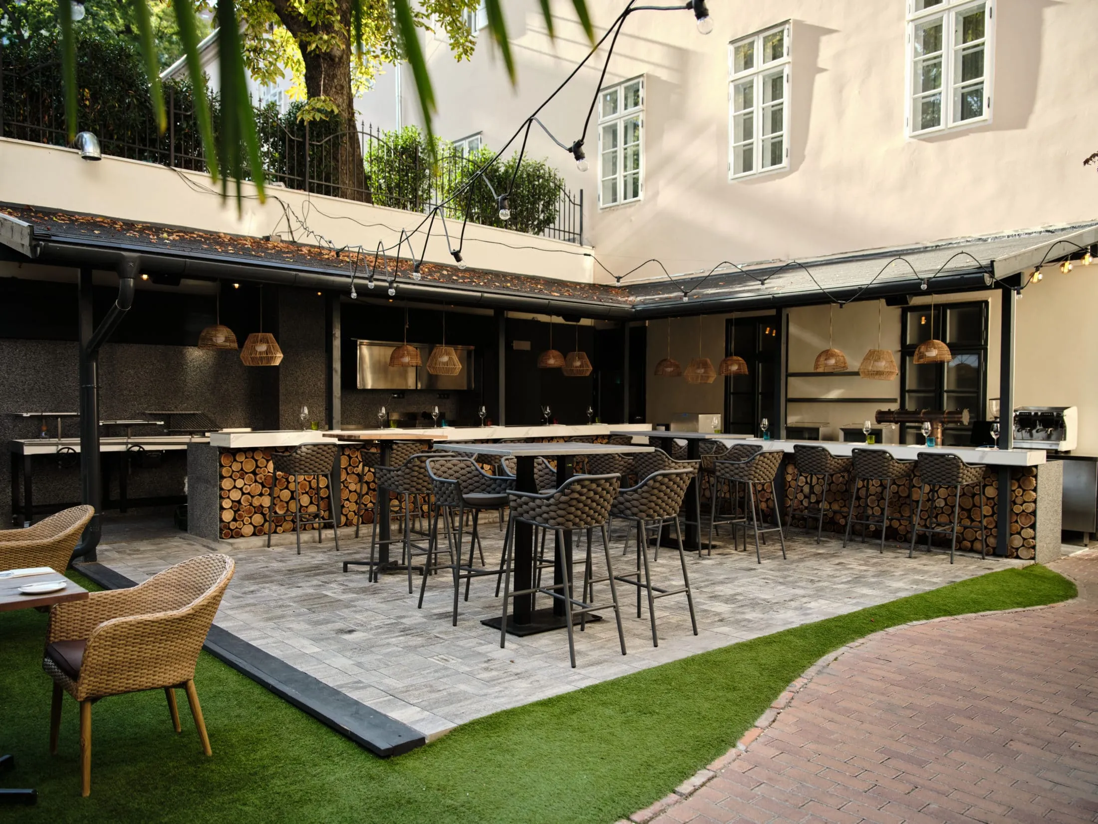 umo-restaurant (1)