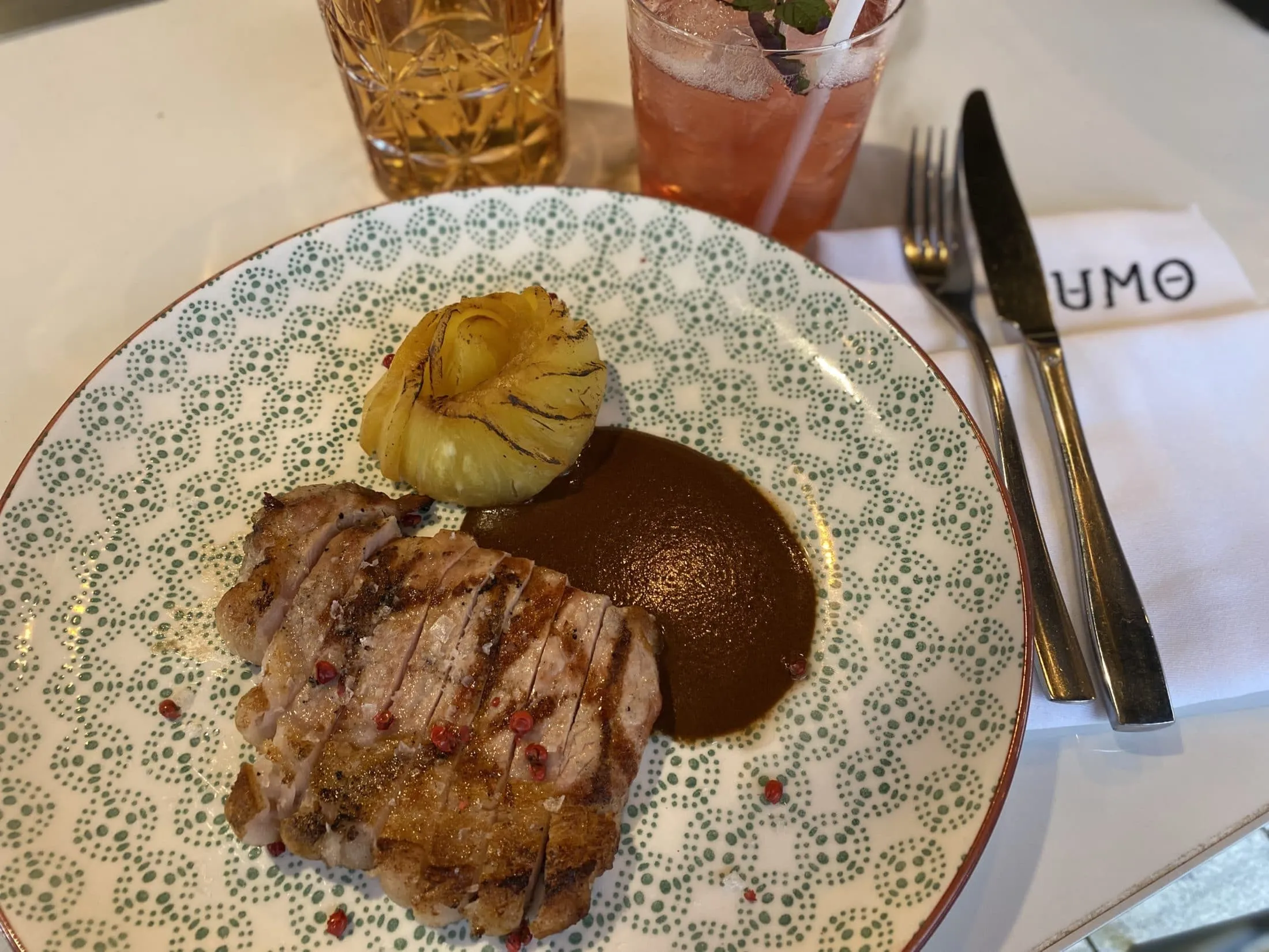 umo-restaurant (9)