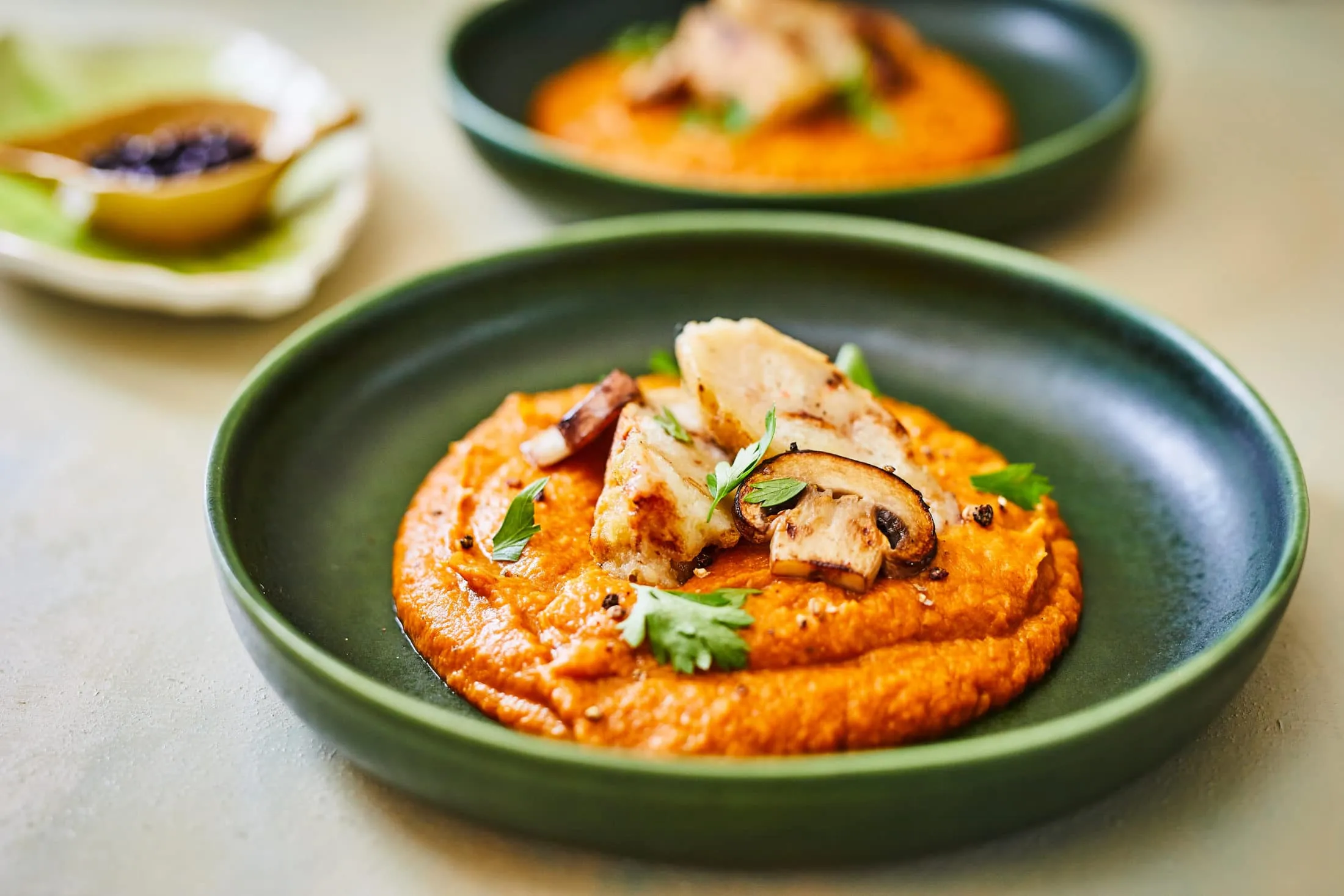 vegan-vadas-zoldsegpurevel-zsemlegomboccal-unnepi-etel